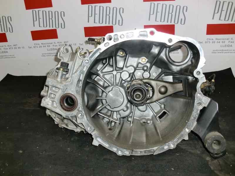 Recambio de caja cambios para toyota avensis berlina (t 22) 2.0 16v cat referencia OEM IAM 80201649  120372