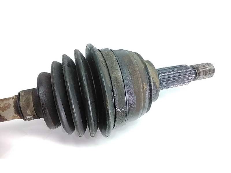 Recambio de transmision delantera izquierda para dacia sandero laureate referencia OEM IAM 391017822R  