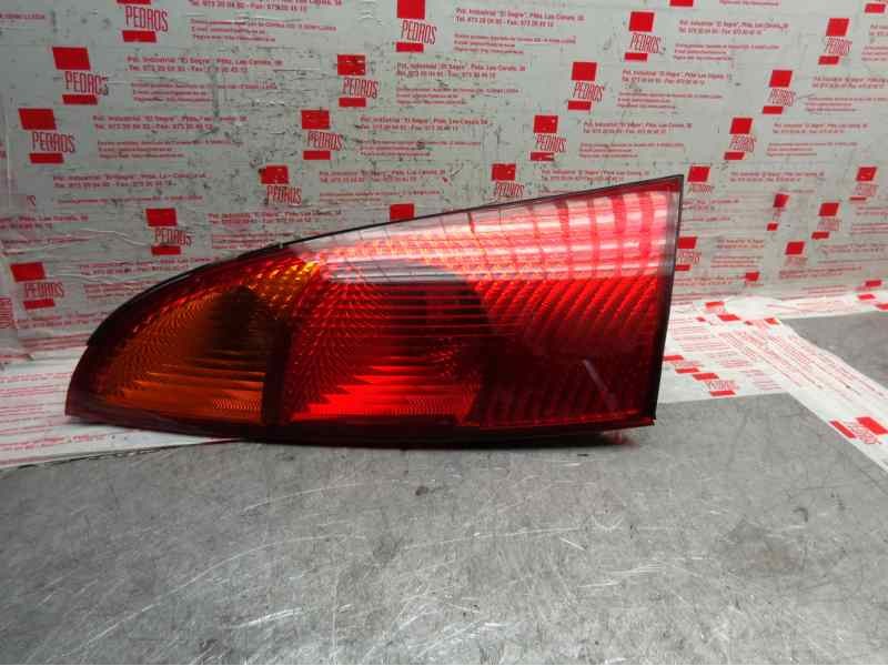 Recambio de piloto trasero izquierdo para ford focus berlina (cak) 1.8 tddi turbodiesel cat referencia OEM IAM   