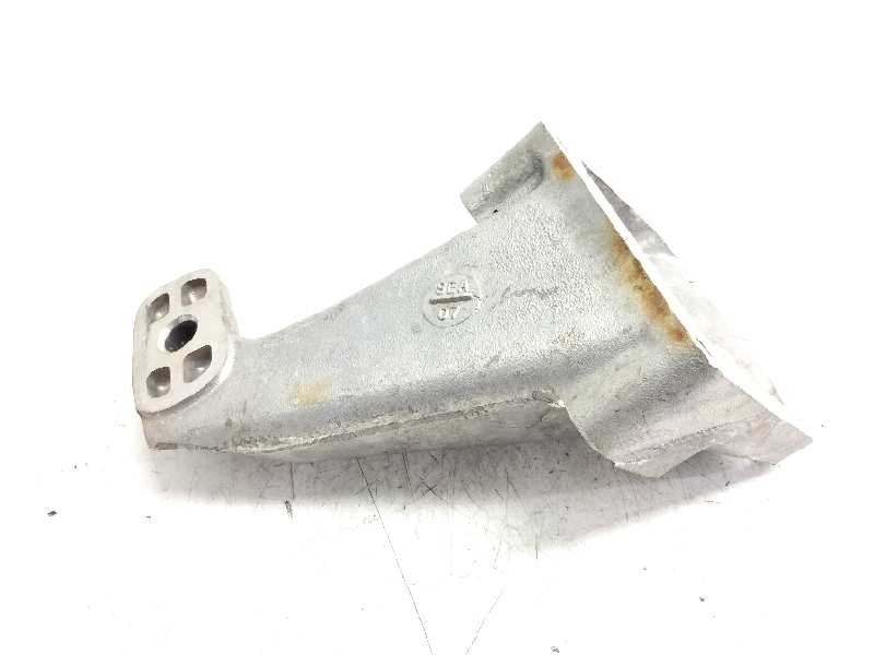 Recambio de soporte motor para ssangyong korando referencia OEM IAM 6622233604  