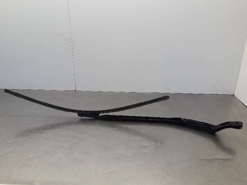 Recambio de brazo limpia delantero derecho para seat altea xl (5p5) 2.0 tdi referencia OEM IAM   