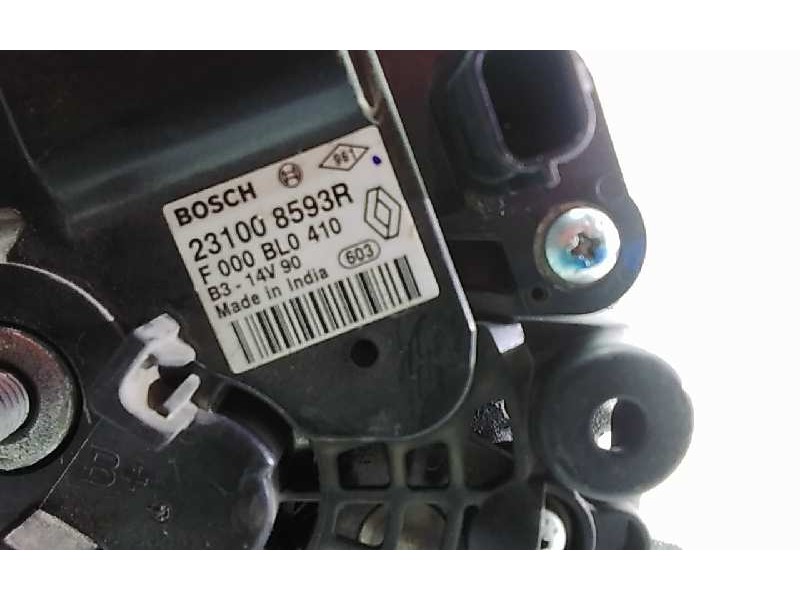 Recambio de alternador para dacia sandero laureate referencia OEM IAM 231008593R  