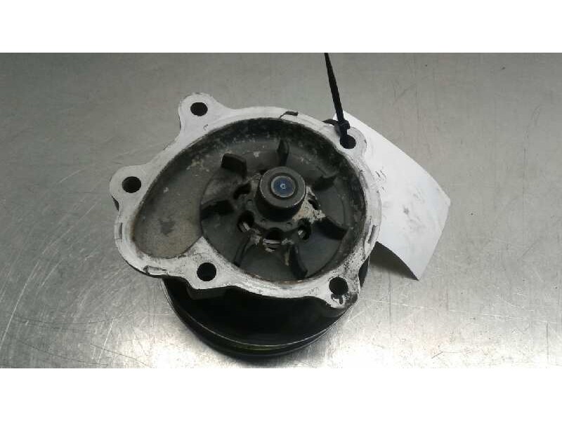 Recambio de bomba agua para opel meriva enjoy referencia OEM IAM   