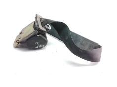Recambio de cinturon seguridad delantero derecho para peugeot 205 berlina 1.8 diesel referencia OEM IAM 80137500A247  120783