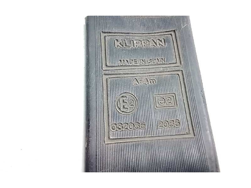 Recambio de cinturon seguridad delantero derecho para peugeot 205 berlina 1.8 diesel referencia OEM IAM 80137500A247  120783