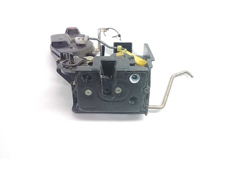 Recambio de cerradura puerta trasera derecha para kia rio 1.6 emotion referencia OEM IAM 814211G001  