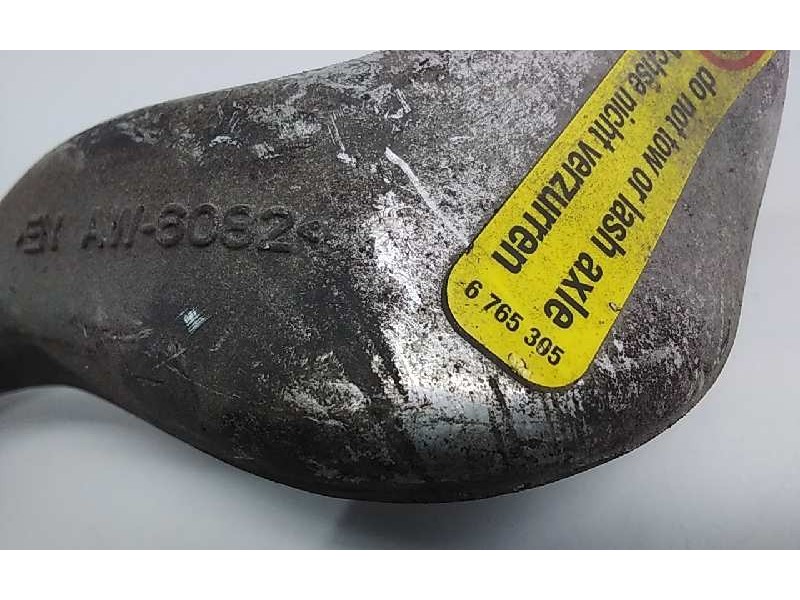 Recambio de brazo suspension superior delantero derecho para bmw serie 1 berlina (e81/e87) 118d referencia OEM IAM 6765395  