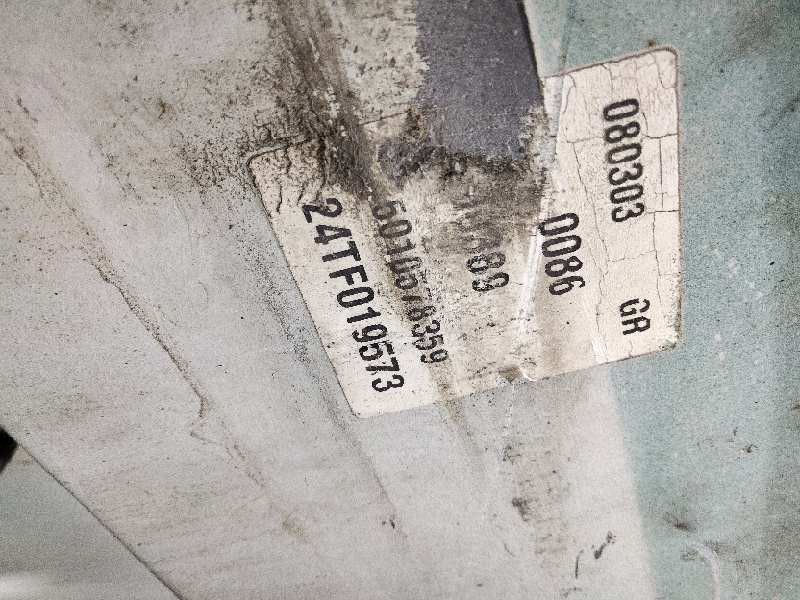 Recambio de estribo de cabina del.izq. inferior para renault premium route 2006 fas 4x2 larga distancia referencia OEM IAM 24TF0