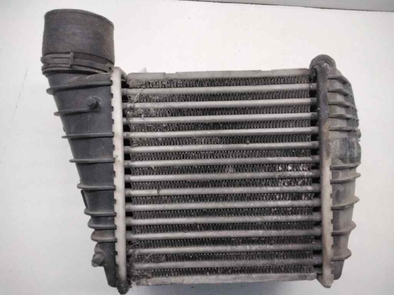 Recambio de intercooler para seat toledo (1m2) stella referencia OEM IAM 1J0145805H  