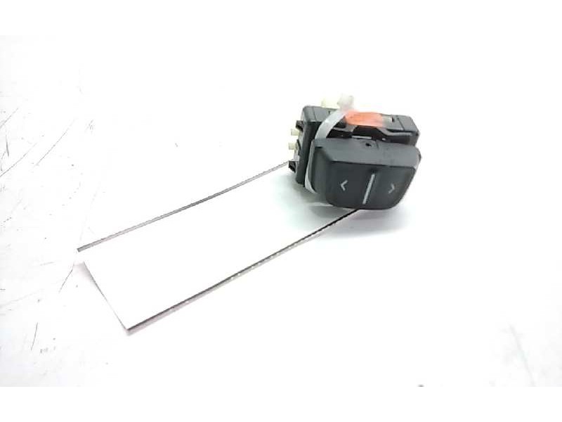 Recambio de mando elevalunas delantero izquierdo para dacia sandero laureate referencia OEM IAM 254214937R  