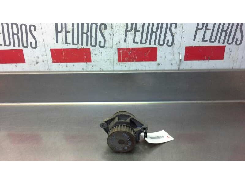 Recambio de bomba agua para volkswagen polo (9n1) 1.4 16v referencia OEM IAM   120885