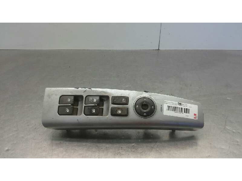 Recambio de mando elevalunas delantero izquierdo para hyundai santa fe (bm) 2.2 crdi comfort 4x4 referencia OEM IAM   
