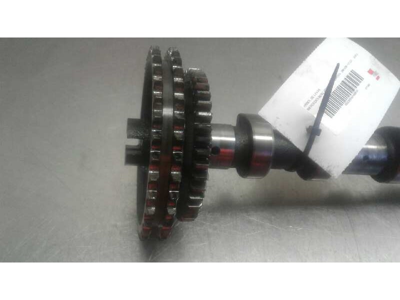 Recambio de arbol de levas para mercedes vito (w638) caja cerrada 112 cdi  (638.094) referencia OEM IAM R6110510001  