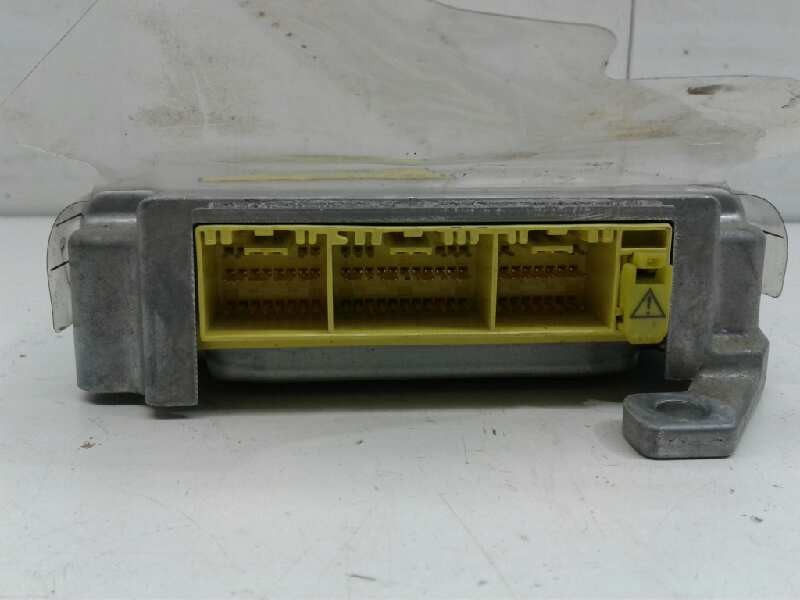 Recambio de centralita airbag para toyota land cruiser (j12) 3.0 turbodiesel referencia OEM IAM   