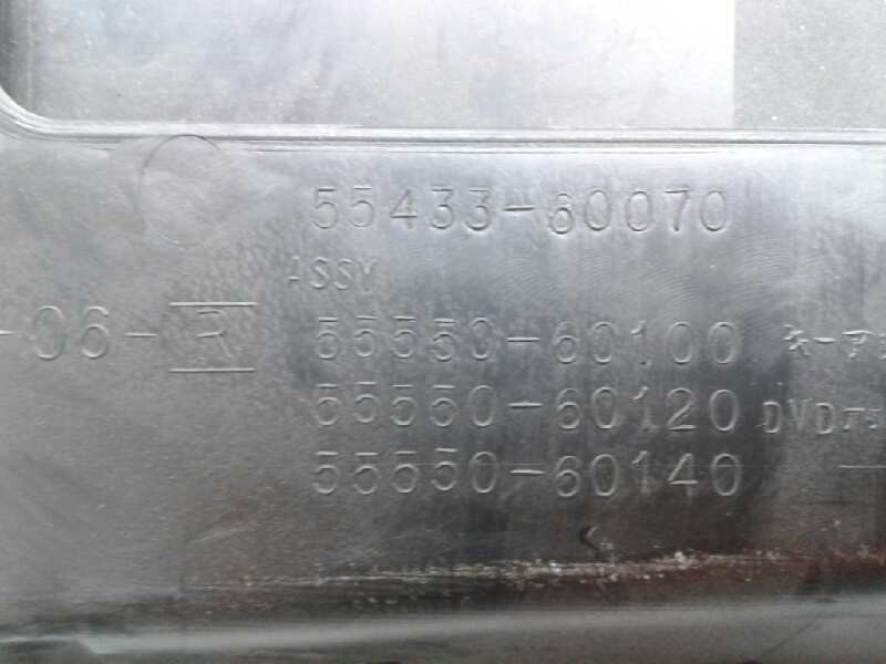 Recambio de guantera para toyota land cruiser (j12) 3.0 turbodiesel referencia OEM IAM 5543360070  