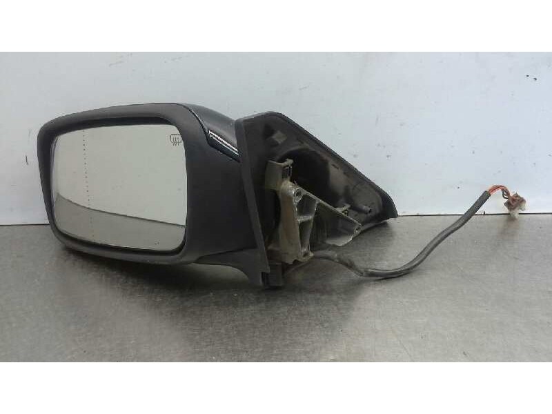 Recambio de retrovisor izquierdo para volvo v40 familiar 2.0 16v referencia OEM IAM   