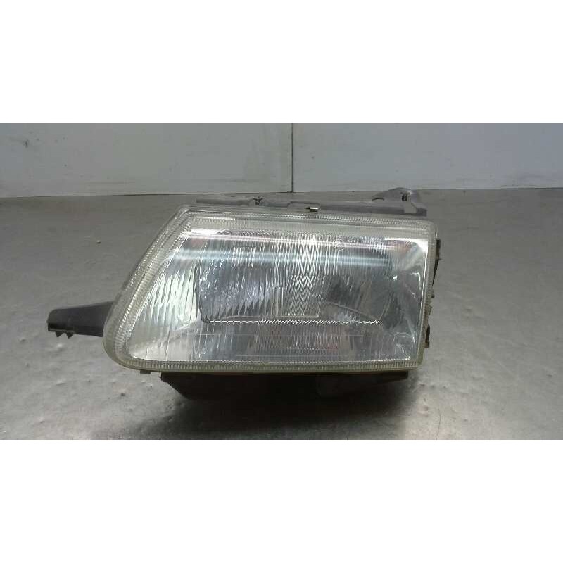 Recambio de faro izquierdo para citroen saxo 1.5 d sx referencia OEM IAM 6204N5  