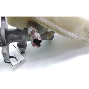 Recambio de bomba freno para peugeot 1007 dolce referencia OEM IAM 32067093  
