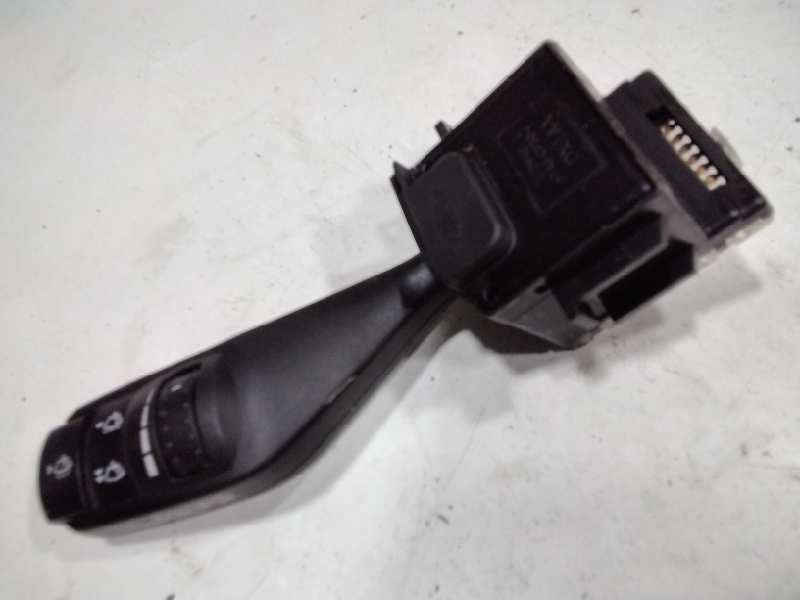 Recambio de mando limpia para ford focus c-max (cap) ambiente (d) referencia OEM IAM 17D940  