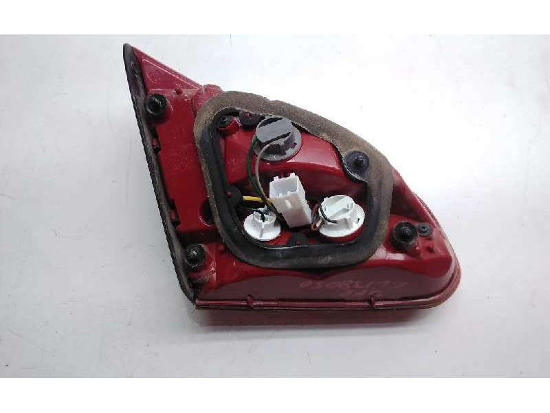 Recambio de piloto trasero derecho porton para kia cee´d concept referencia OEM IAM 92404A20  