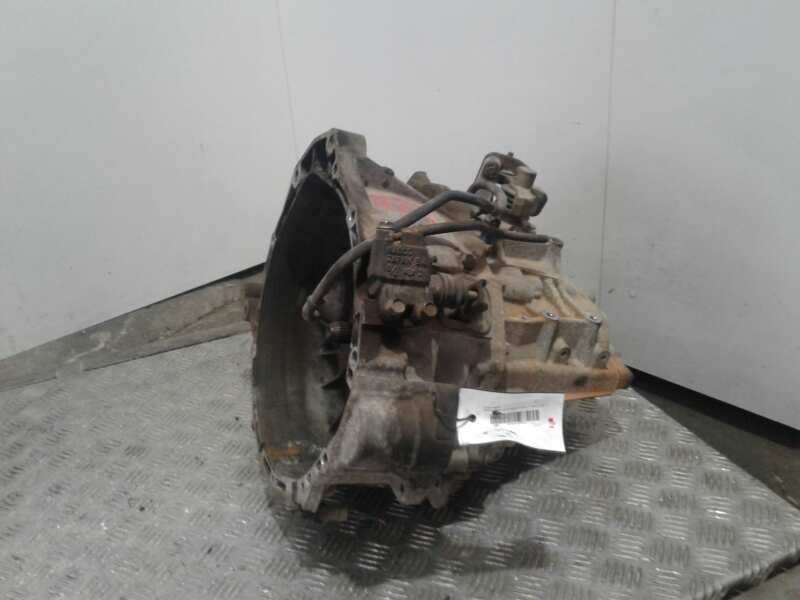 Recambio de caja cambios para nissan primera berlina (p12) acenta referencia OEM IAM 8H52  