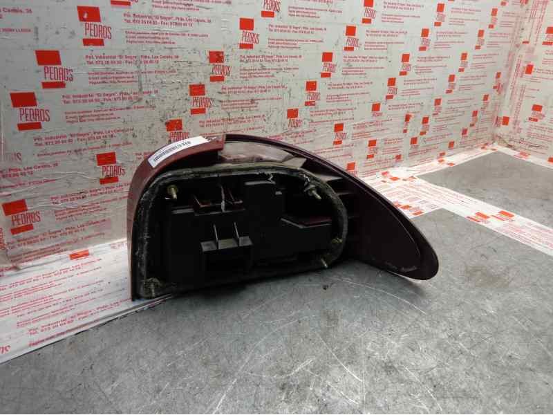 Recambio de piloto trasero izquierdo para ford mondeo berlina/familiar (fd) glx berlina referencia OEM IAM 1000083  