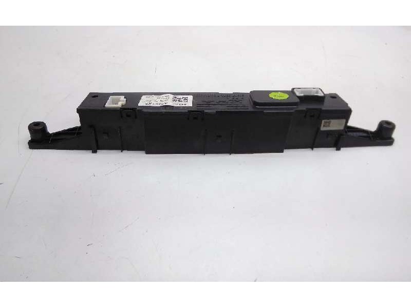 Recambio de pantalla multifuncion para kia cee´d concept referencia OEM IAM 94510A2350WK  