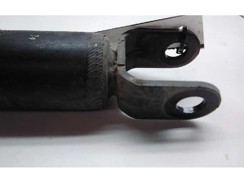 Recambio de amortiguador trasero derecho para kia cee´d concept referencia OEM IAM S15L15C4085  