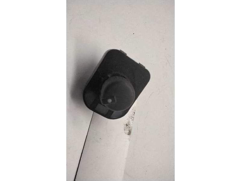 Recambio de mando retrovisor para audi a4 avant (8e) 1.8 20v turbo referencia OEM IAM 8E0959565  