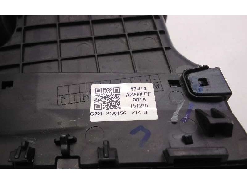 Recambio de aireador central para kia cee´d concept referencia OEM IAM C22F2C0156  