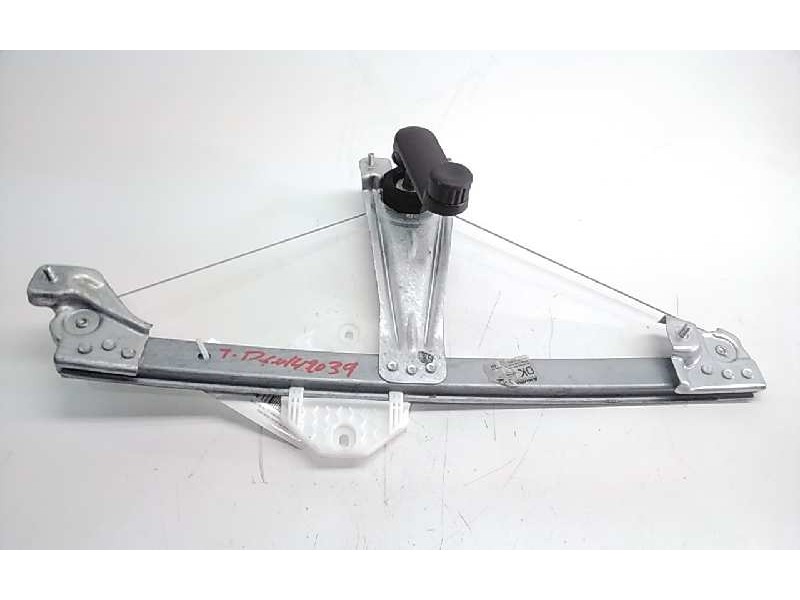 Recambio de elevalunas trasero derecho para dacia sandero laureate referencia OEM IAM 827202131R  