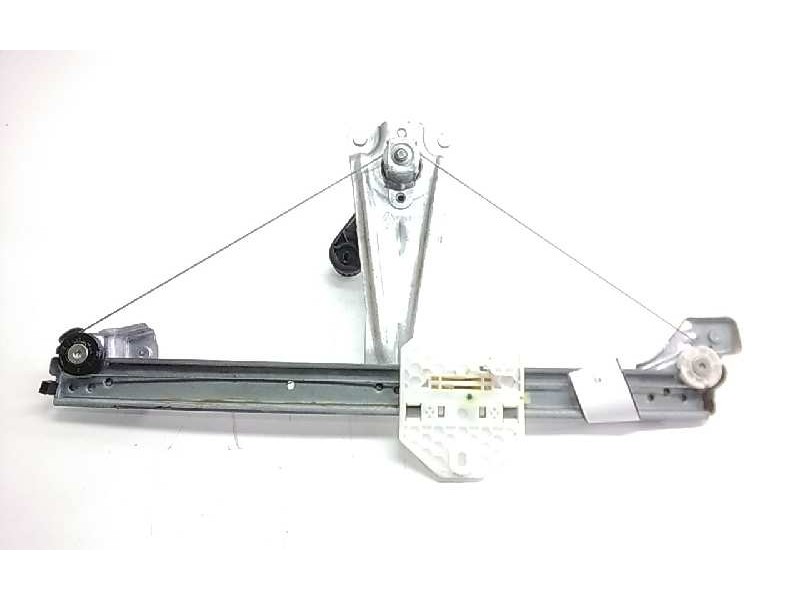 Recambio de elevalunas trasero derecho para dacia sandero laureate referencia OEM IAM 827202131R  