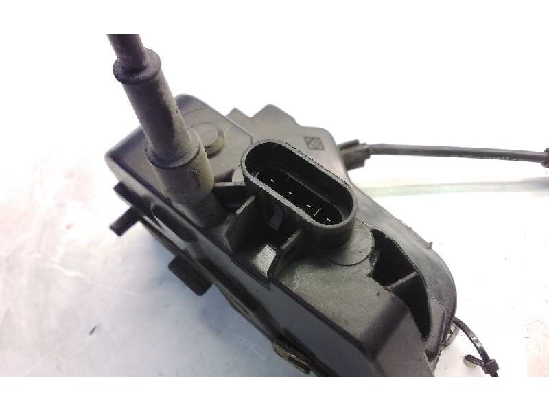 Recambio de cerradura puerta trasera derecha para renault espace iv (jk0) grand espace dynamique referencia OEM IAM 017964Z98HTV