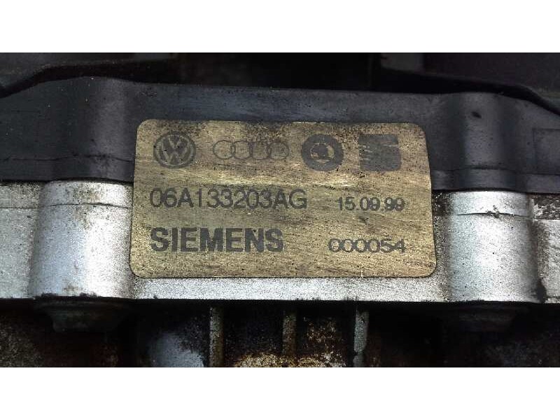 Recambio de colector admision para audi a3 (8l) 1.8 ambiente referencia OEM IAM 06A133925GB  