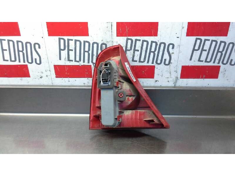 Recambio de piloto trasero derecho para renault clio ii fase ii (b/cb0) 1.5 dci diesel referencia OEM IAM   