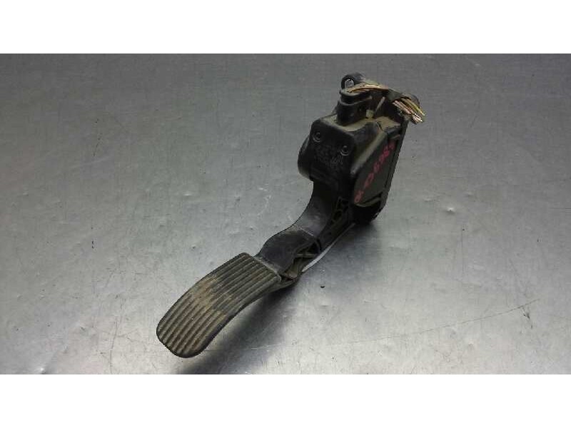 Recambio de pedal acelerador para mercedes sprinterii caja cerrada (desde 01.06) 313/316 cdi 4x4 (906.633/635) referencia OEM IA
