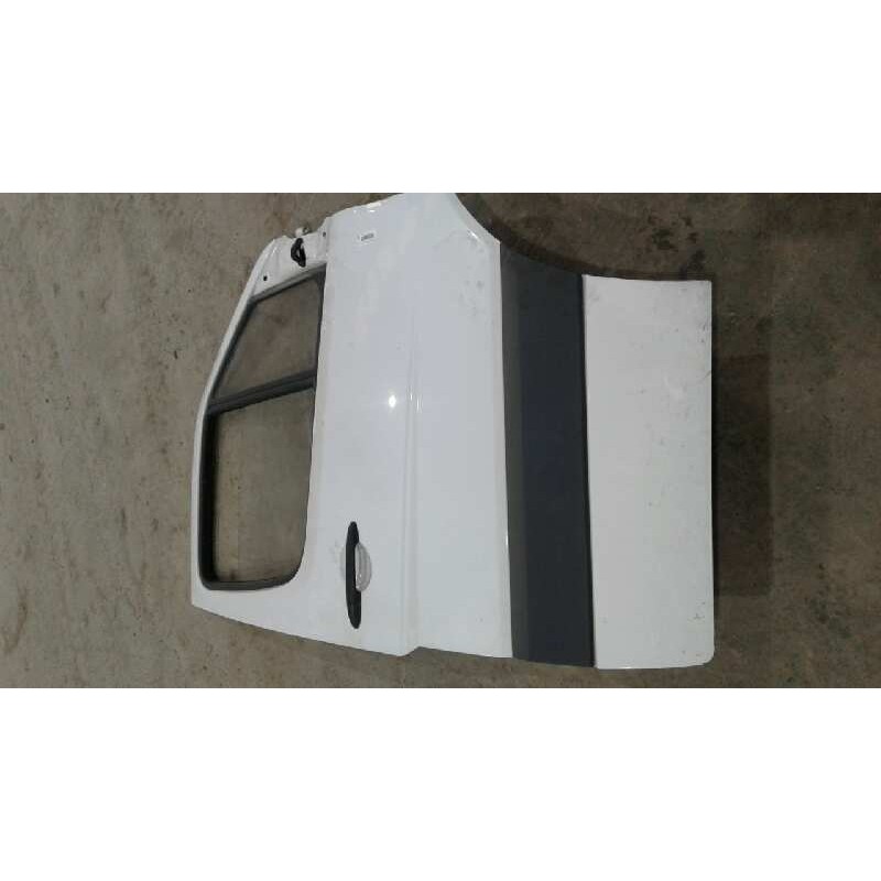 Recambio de puerta delantera derecha para mercedes sprinterii caja cerrada (desde 01.06) 313/316 cdi 4x4 (906.633/635) referenci