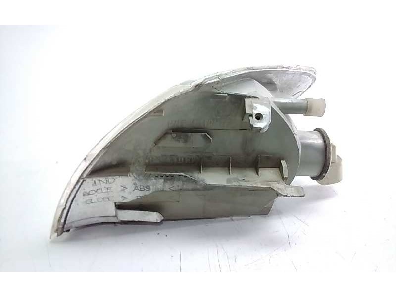 Recambio de piloto delantero derecho para renault megane i scenic (ja0) 1.6e alize referencia OEM IAM 7700831467  