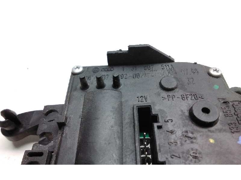 Recambio de motor trampillas para seat ibiza (6k1) referencia OEM IAM 1J1907511A  