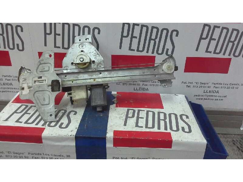 Recambio de elevalunas trasero izquierdo para citroen c4 berlina 1.6 16v hdi referencia OEM IAM   