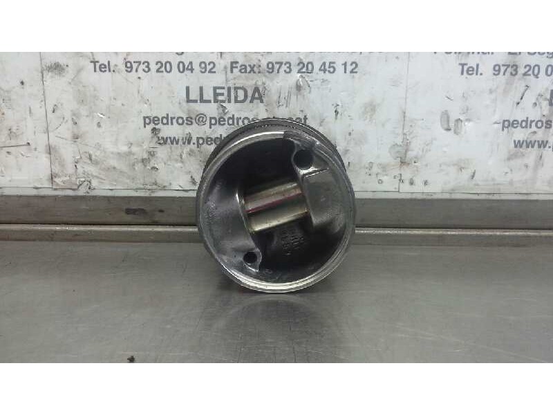 Recambio de piston para volkswagen passat berlina (3b3) 1.9 tdi referencia OEM IAM AVF  