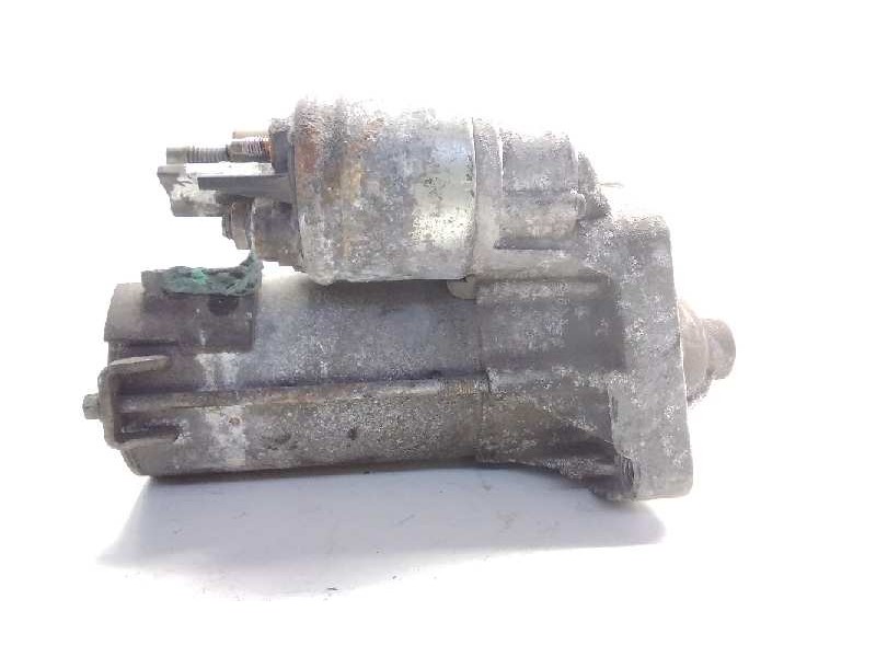 Recambio de motor arranque para dacia dokker ambiance referencia OEM IAM 233003329R  