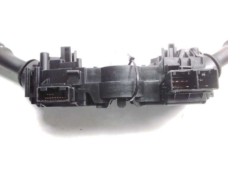 Recambio de mando intermitentes y limpia para toyota auris hybrid active referencia OEM IAM 0272017F852  