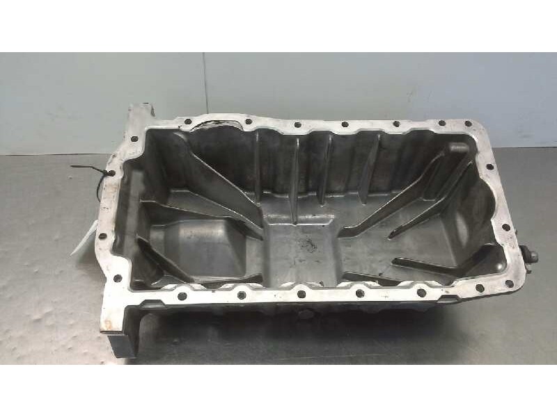 Recambio de carter para mitsubishi lancer berlina (cy0) inform referencia OEM IAM 038103603AL  