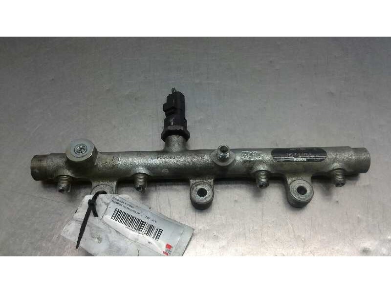Recambio de rampa inyectora para peugeot 206 berlina xs referencia OEM IAM 0445214019  