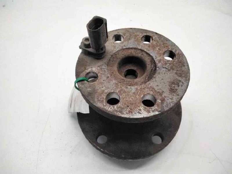 Recambio de buje trasero izquierdo para volkswagen caddy ka/kb (2c) referencia OEM IAM   121592