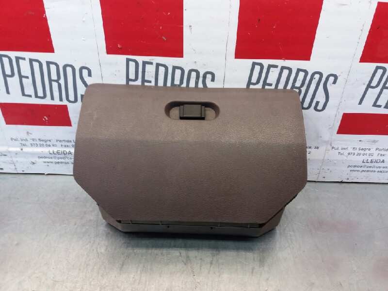 Recambio de guantera para renault master desde ´98 2.8 tdi referencia OEM IAM   