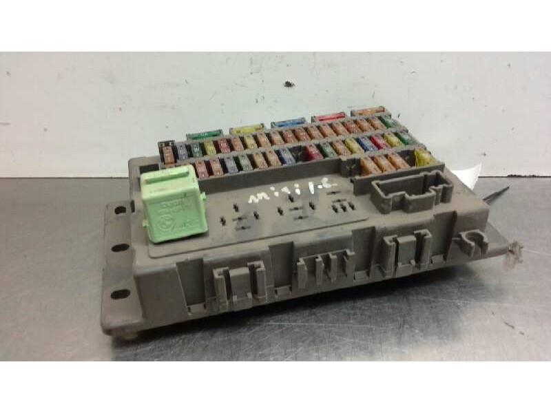 Recambio de caja fusibles para bmw mini (r50,r53) 1.6 16v cat referencia OEM IAM   121595