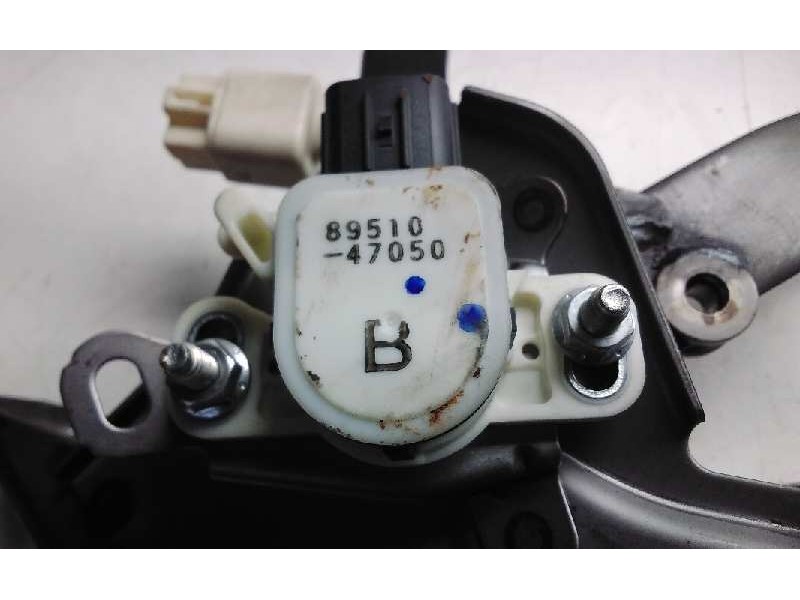 Recambio de pedal freno para toyota auris hybrid active referencia OEM IAM 8951047050  