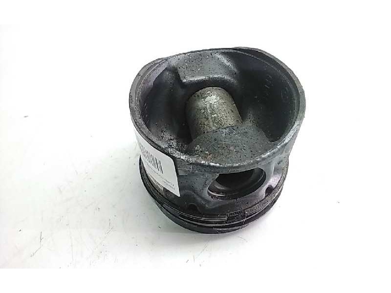 Recambio de piston para ford focus berlina (cak) 1.8 tddi turbodiesel cat referencia OEM IAM   121647